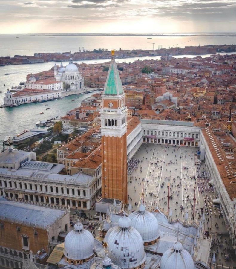 Ca'Serenissima - At 2Mn Of St Mark Square Venezia Eksteriør bilde